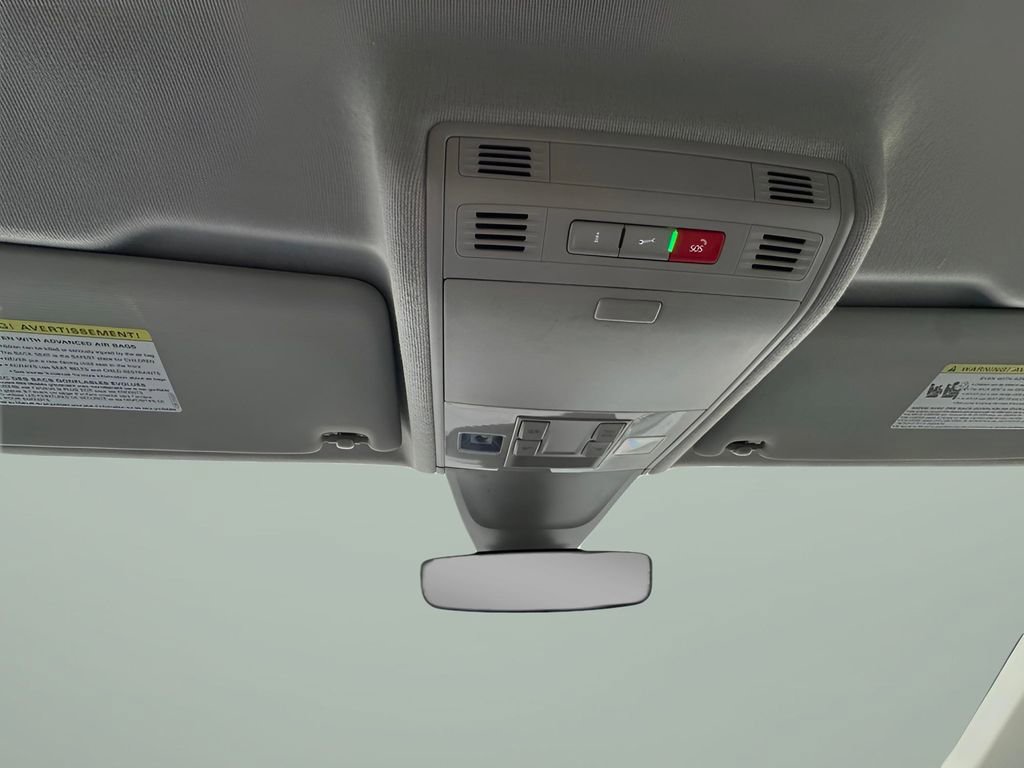 Used 2022 Volkswagen Tiguan SE image 24