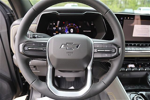 New 2024 Chevrolet Colorado ZR2 w/ ZR2 Bison Edition image 17