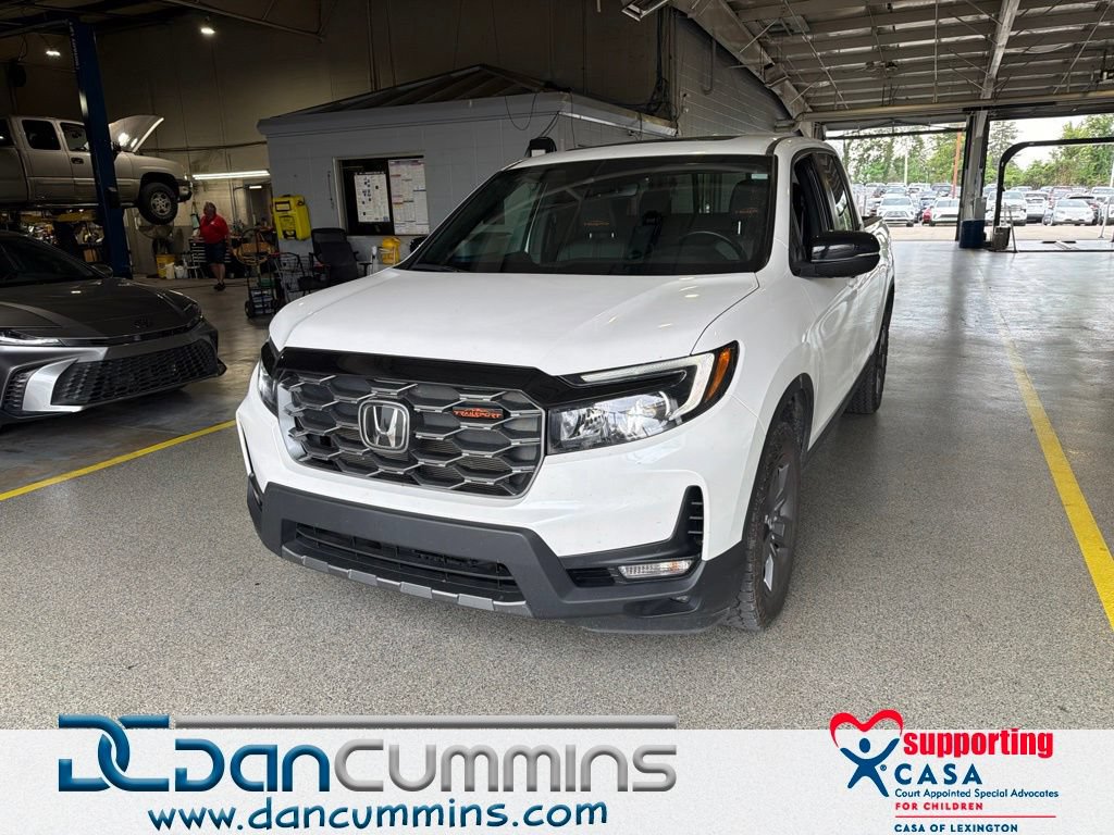 Used 2025 Honda Ridgeline TrailSport image 1