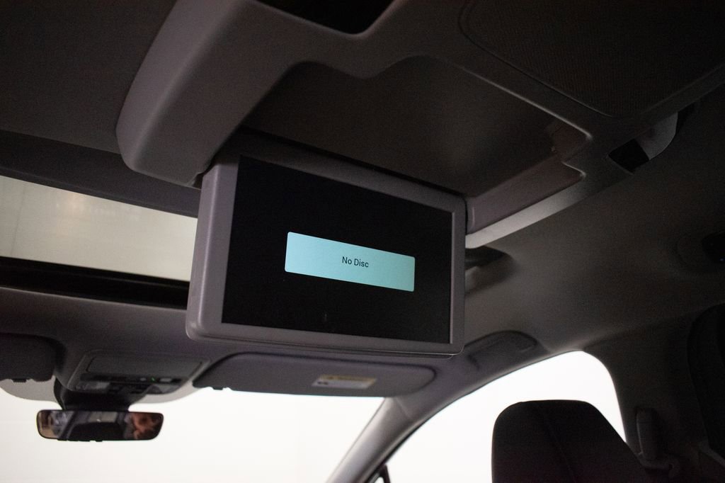 Used 2024 Honda Odyssey Touring image 13