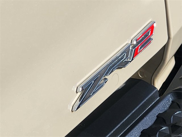 Used 2023 Chevrolet Colorado ZR2 w/ ZR2 Convenience Package III image 12