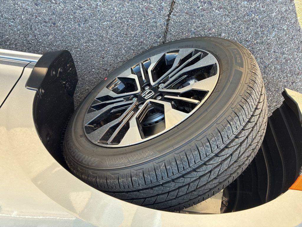 New 2026 Honda Odyssey Elite image 9