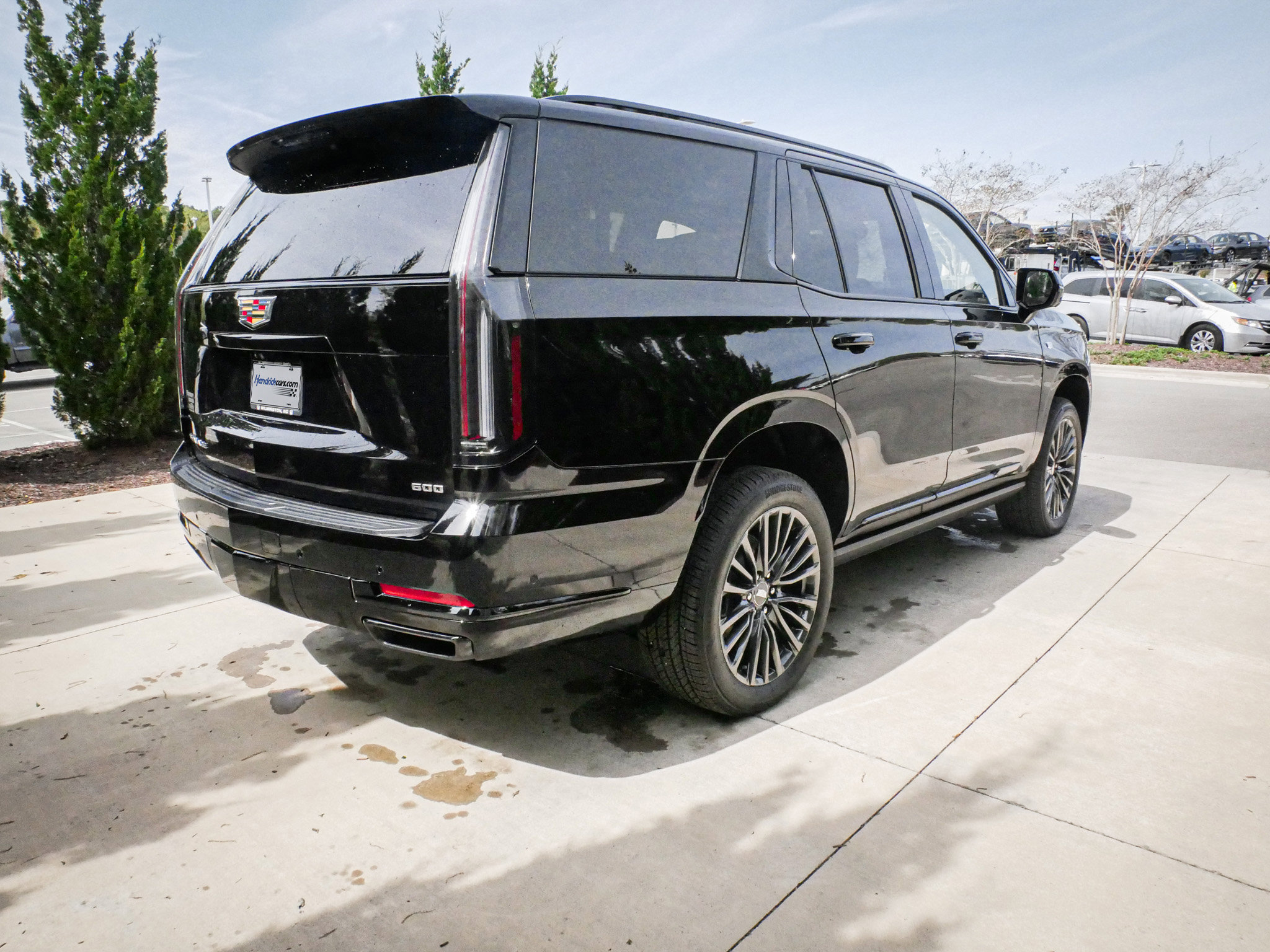 Used 2026 Cadillac Escalade Platinum Sport w/ LPO, Floor Liner Package image 10