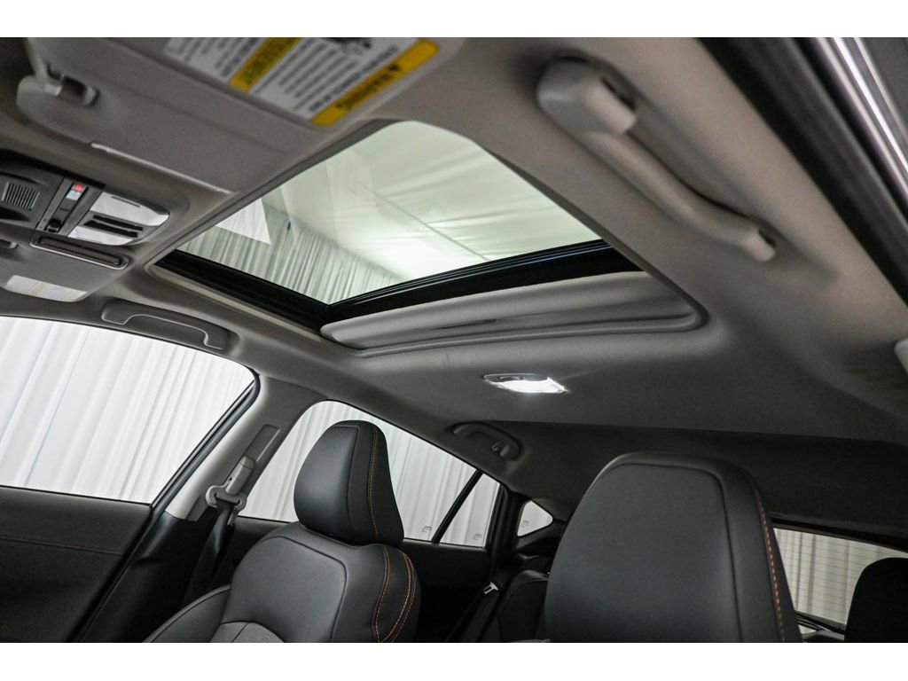 Used 2025 Subaru Crosstrek 2.5i Limited w/ Crosstrek Mirror Package image 18