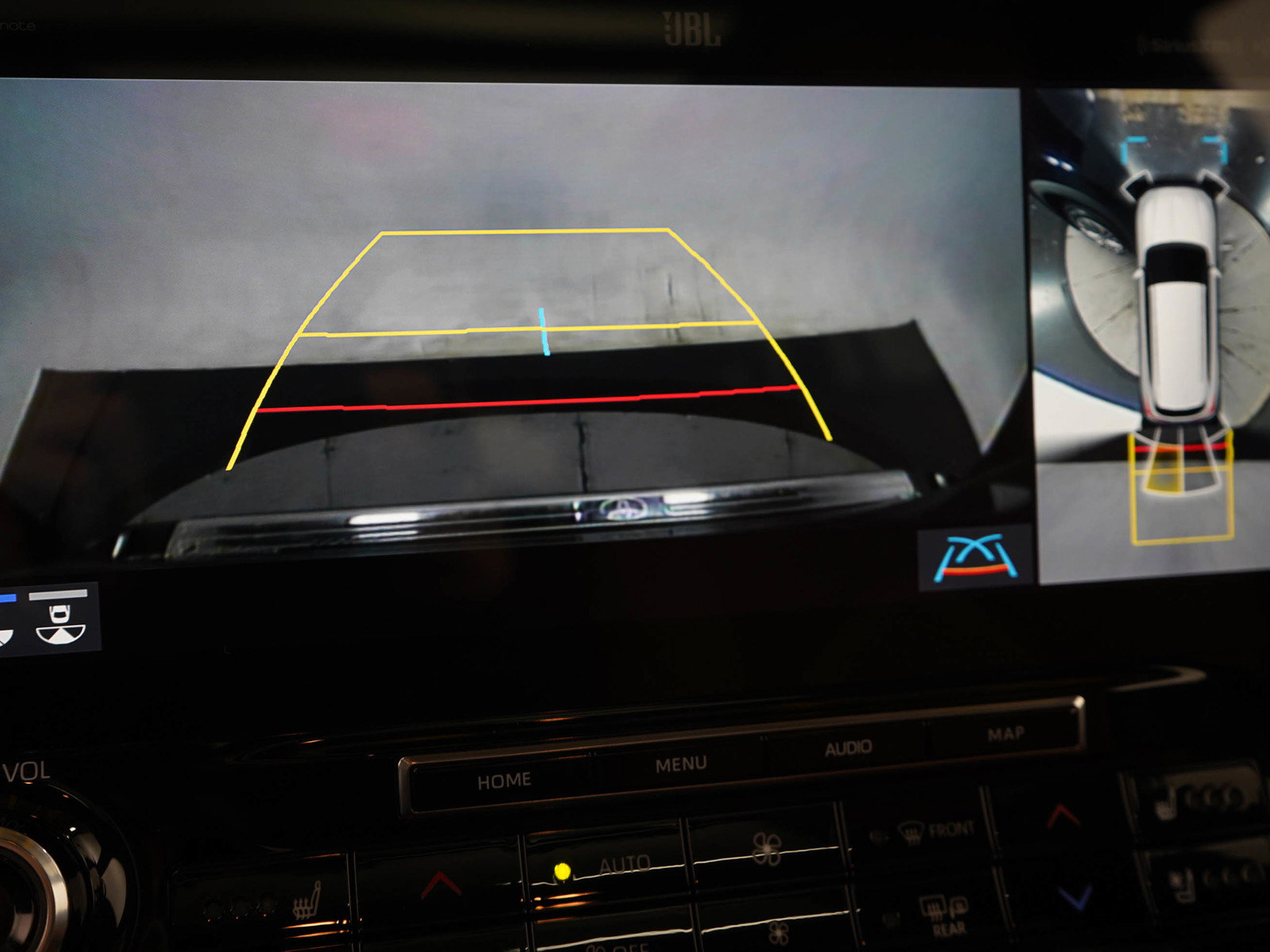 Used 2021 Toyota Highlander Platinum image 29