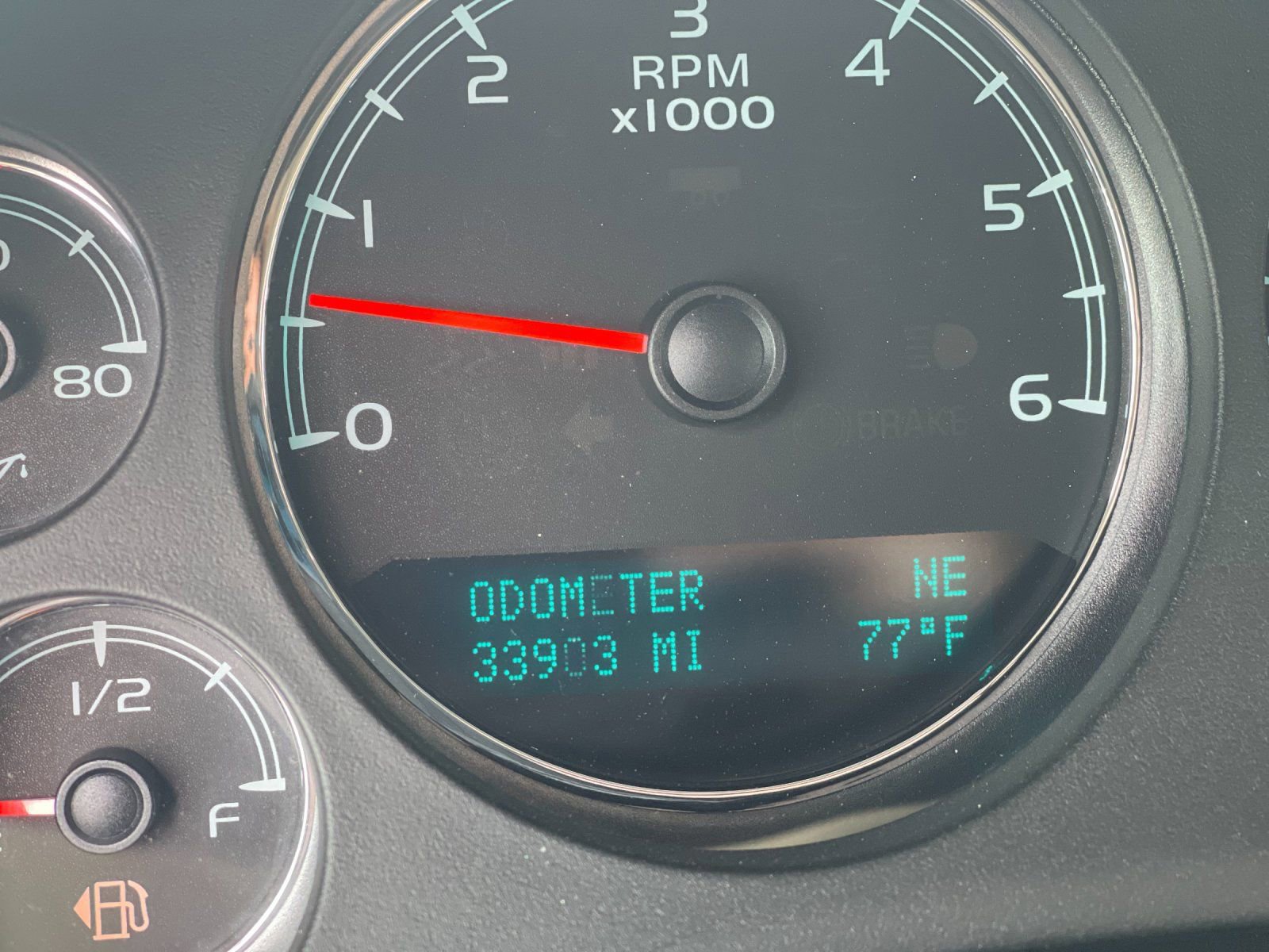 Used 2013 GMC Yukon XL Denali image 32