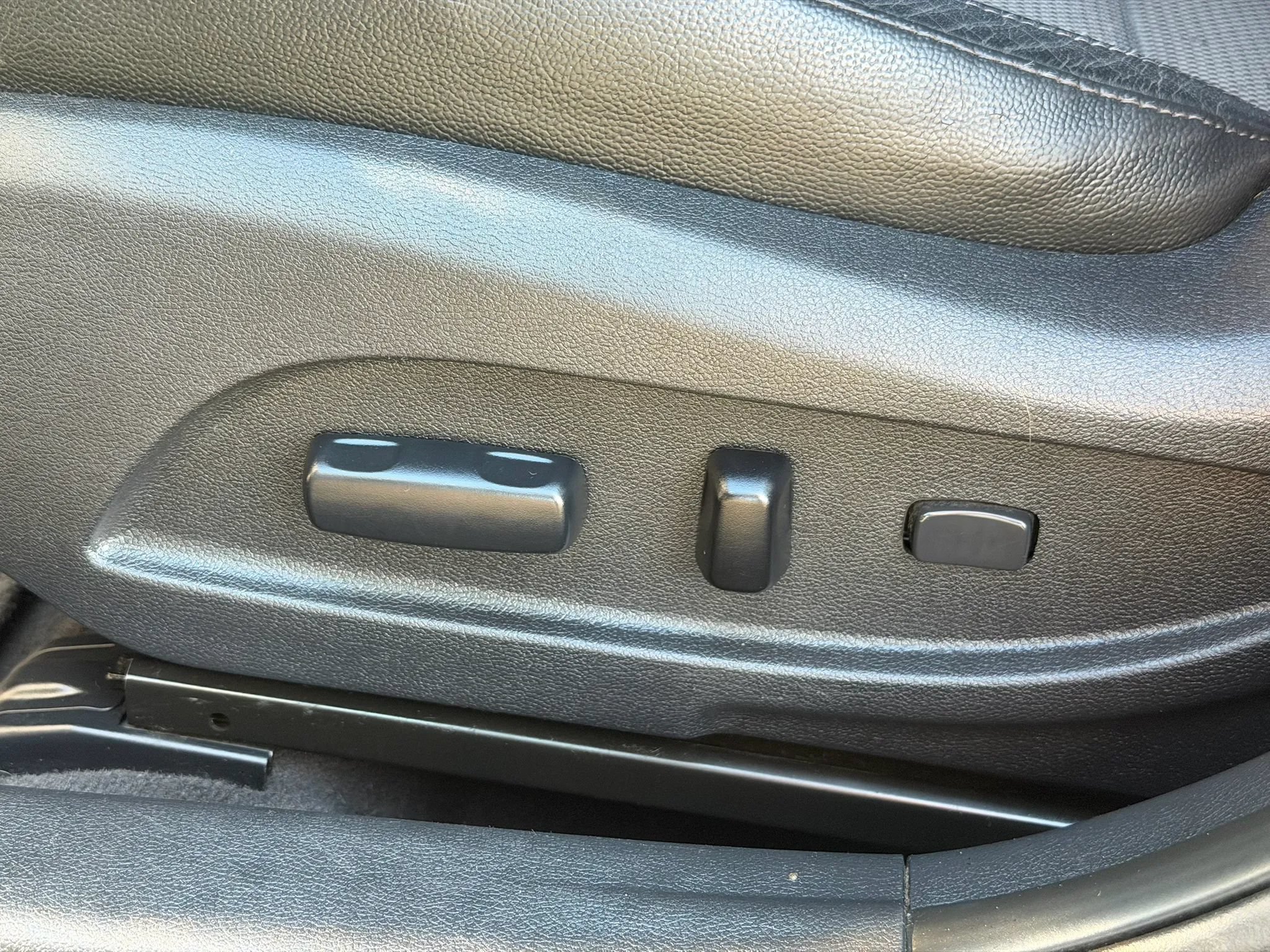 Used 2011 Hyundai Sonata SE FWD image 33