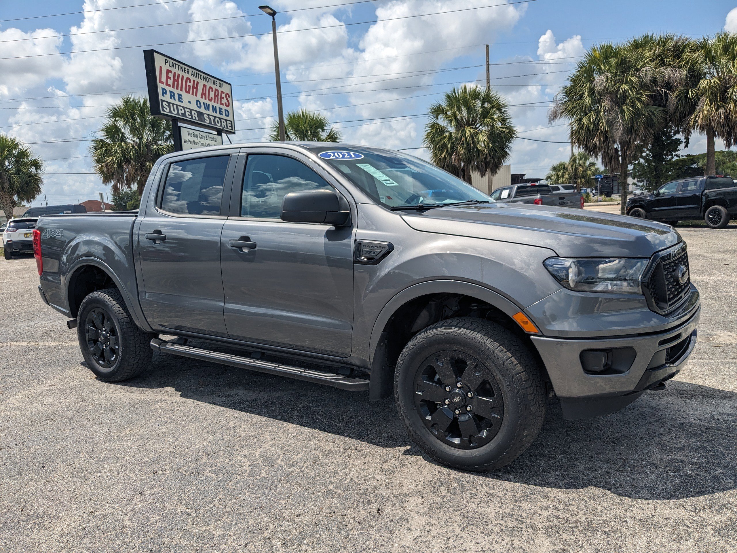 Used 2021 Ford Ranger XLT w/ Equipment Group 301A Mid image 2