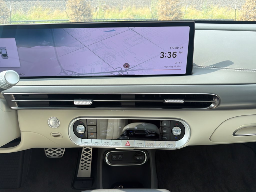 New 2027 Genesis GV60 Prestige AWD/4WD image 21