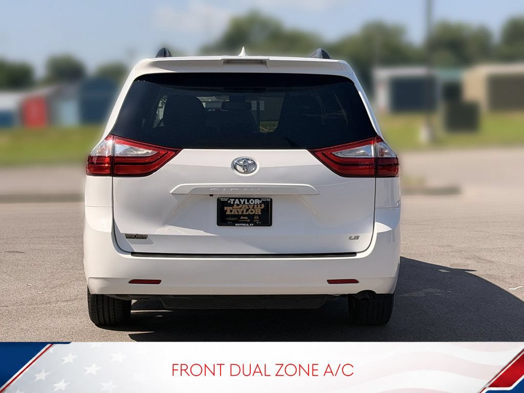 Used 2019 Toyota Sienna LE FWD image 3