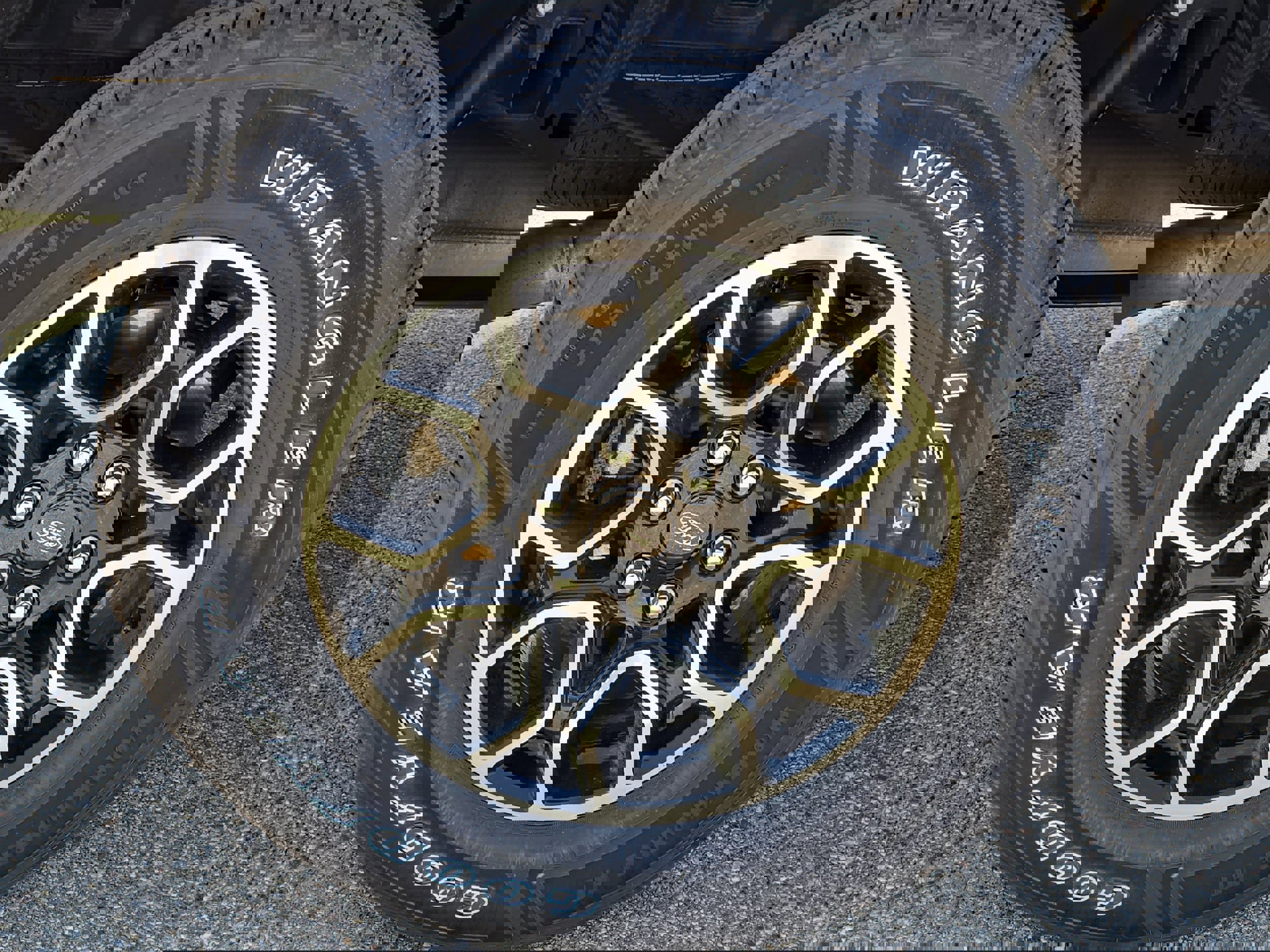 Certified 2022 Ford F150 XLT w/ Equipment Group 302A High image 5