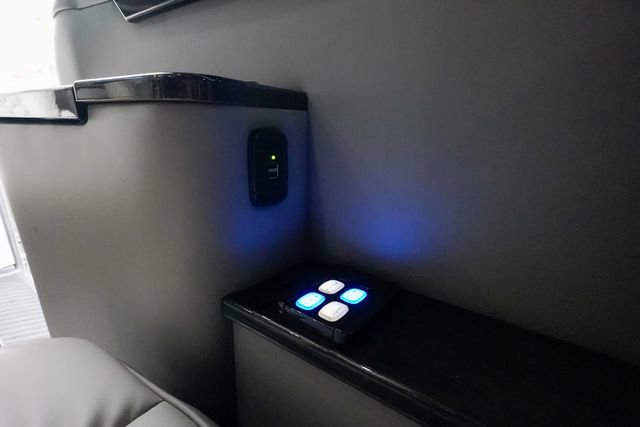 Used 2018 Mercedes-Benz Sprinter 3500 image 68