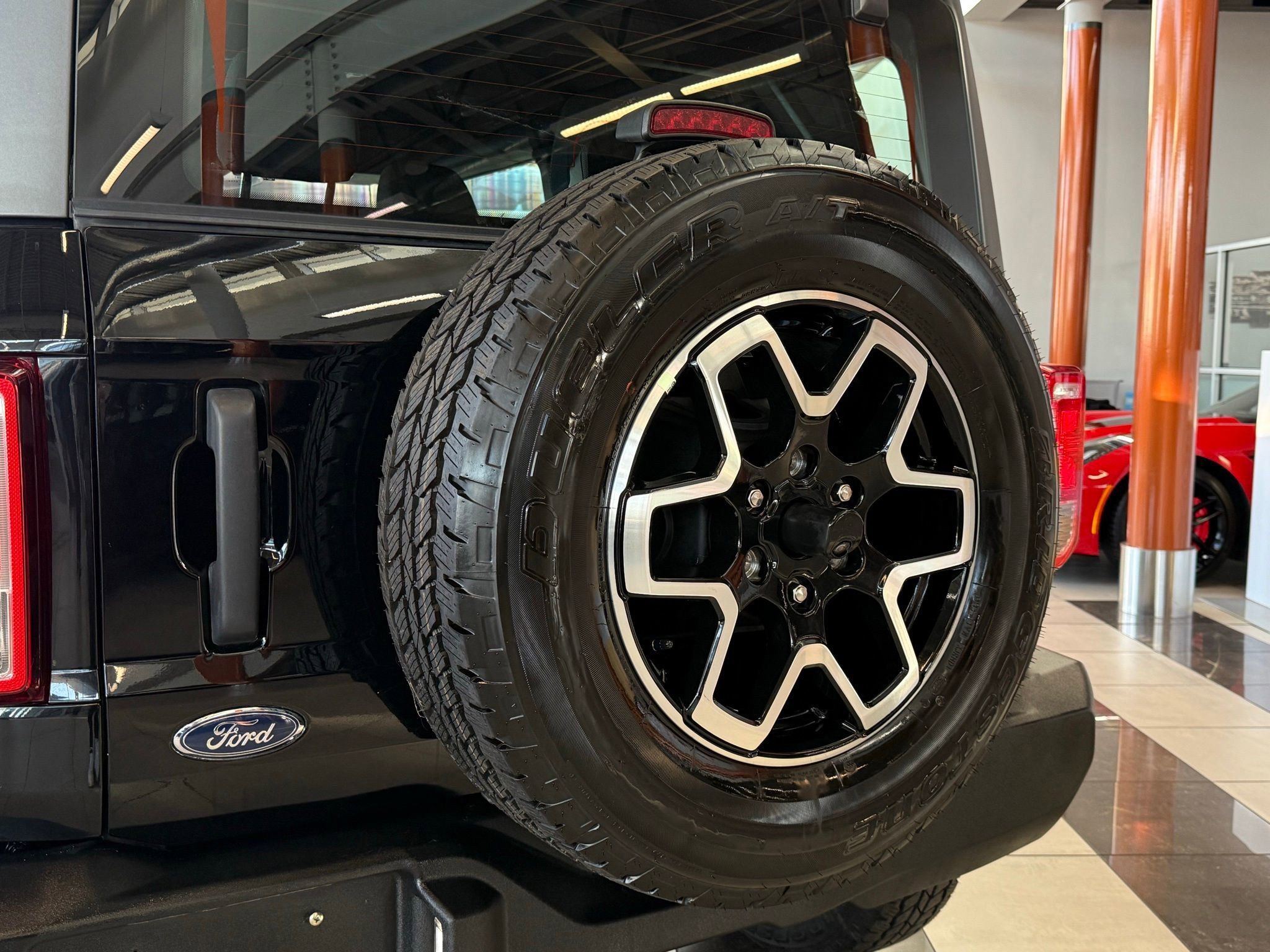 Used 2022 Ford Bronco 2-Door image 13