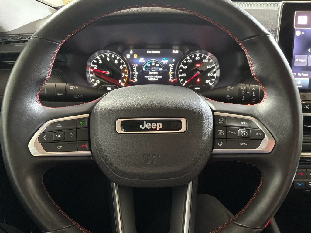 Certified 2022 Jeep Compass Trailhawk w/ Sun and Sound Group AWD/4WD image 33