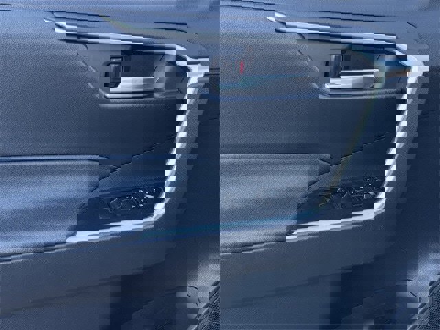 Used 2021 Toyota RAV4 XLE image 26