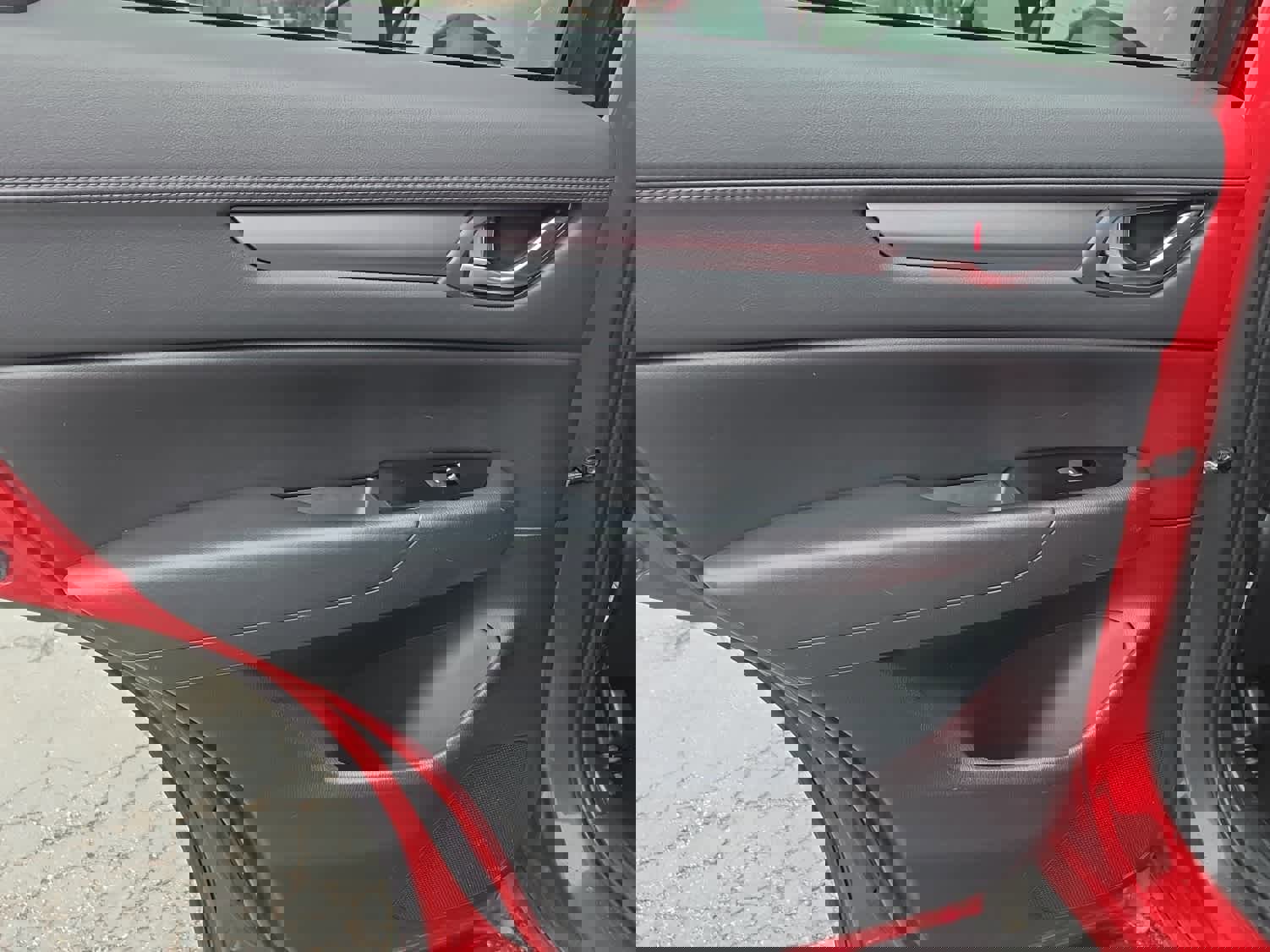 Used 2018 MAZDA CX-5 Touring w/ Preferred Equipment Package AWD/4WD image 14