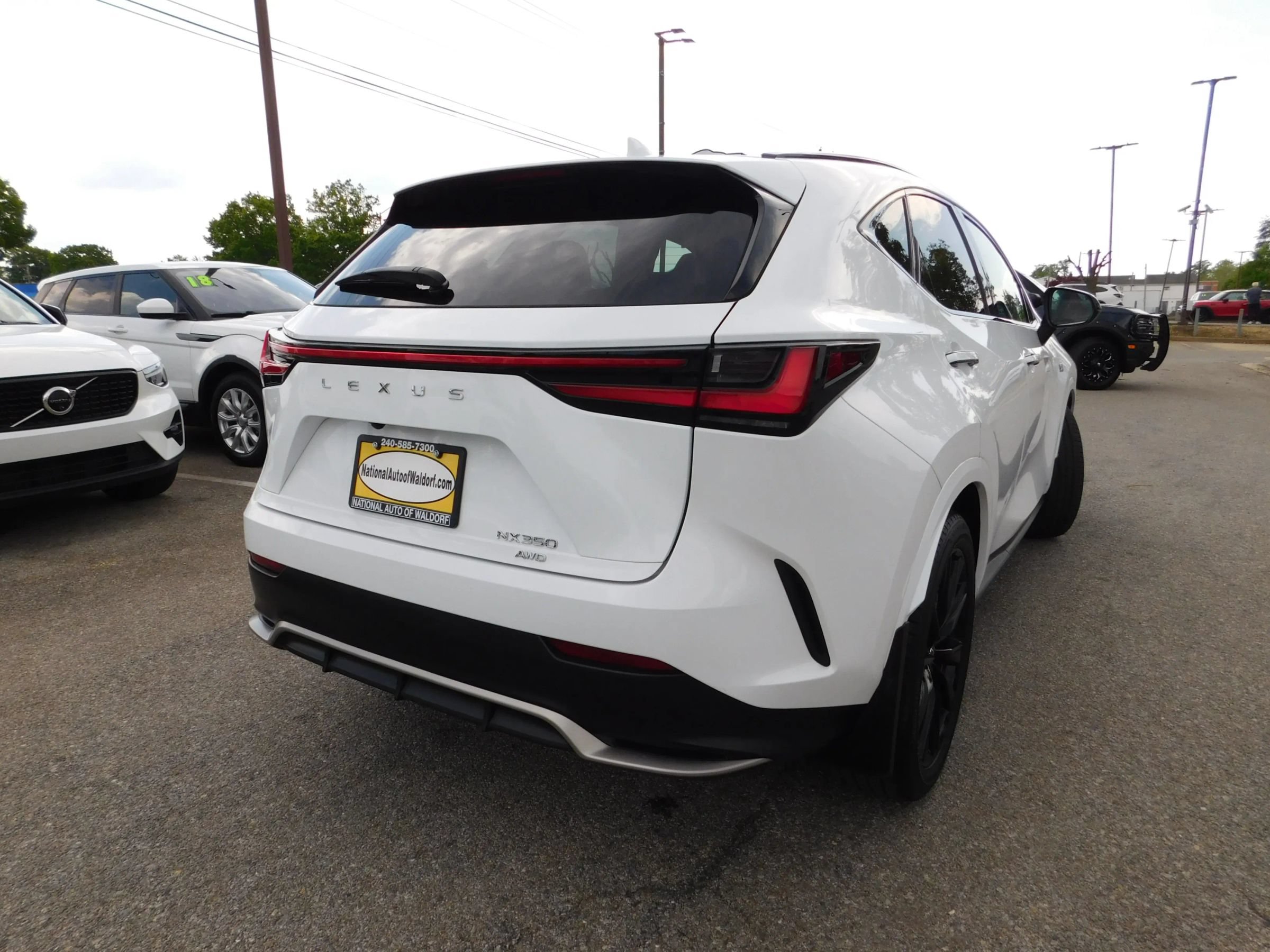 Used 2024 Lexus NX 350 F Sport AWD/4WD image 5