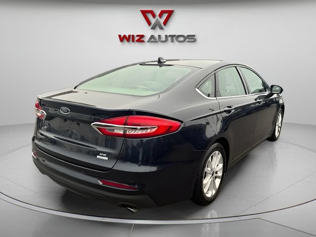 Used 2020 Ford Fusion SE FWD image 4