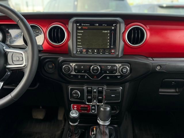 Used 2023 Jeep Gladiator Rubicon w/ Dual Top Group AWD/4WD image 26