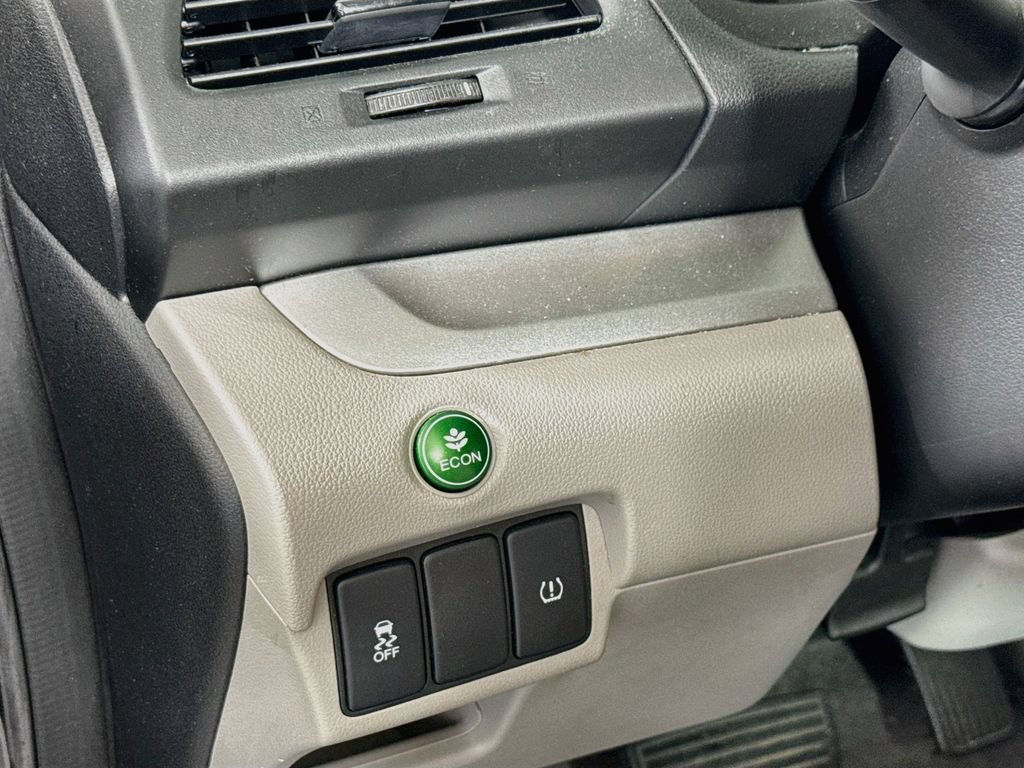 Used 2014 Honda CR-V LX image 10