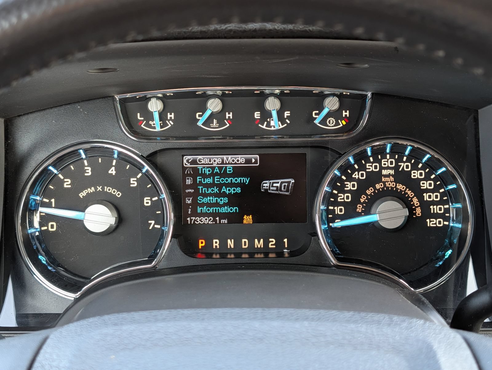 Used 2014 Ford F150 Lariat w/ Equipment Group 501A Mid AWD/4WD image 23