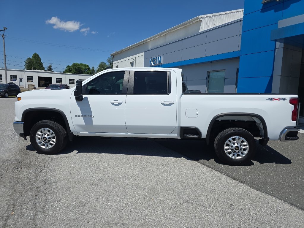 Used 2025 Chevrolet Silverado 2500 LT w/ Convenience Package AWD/4WD image 8