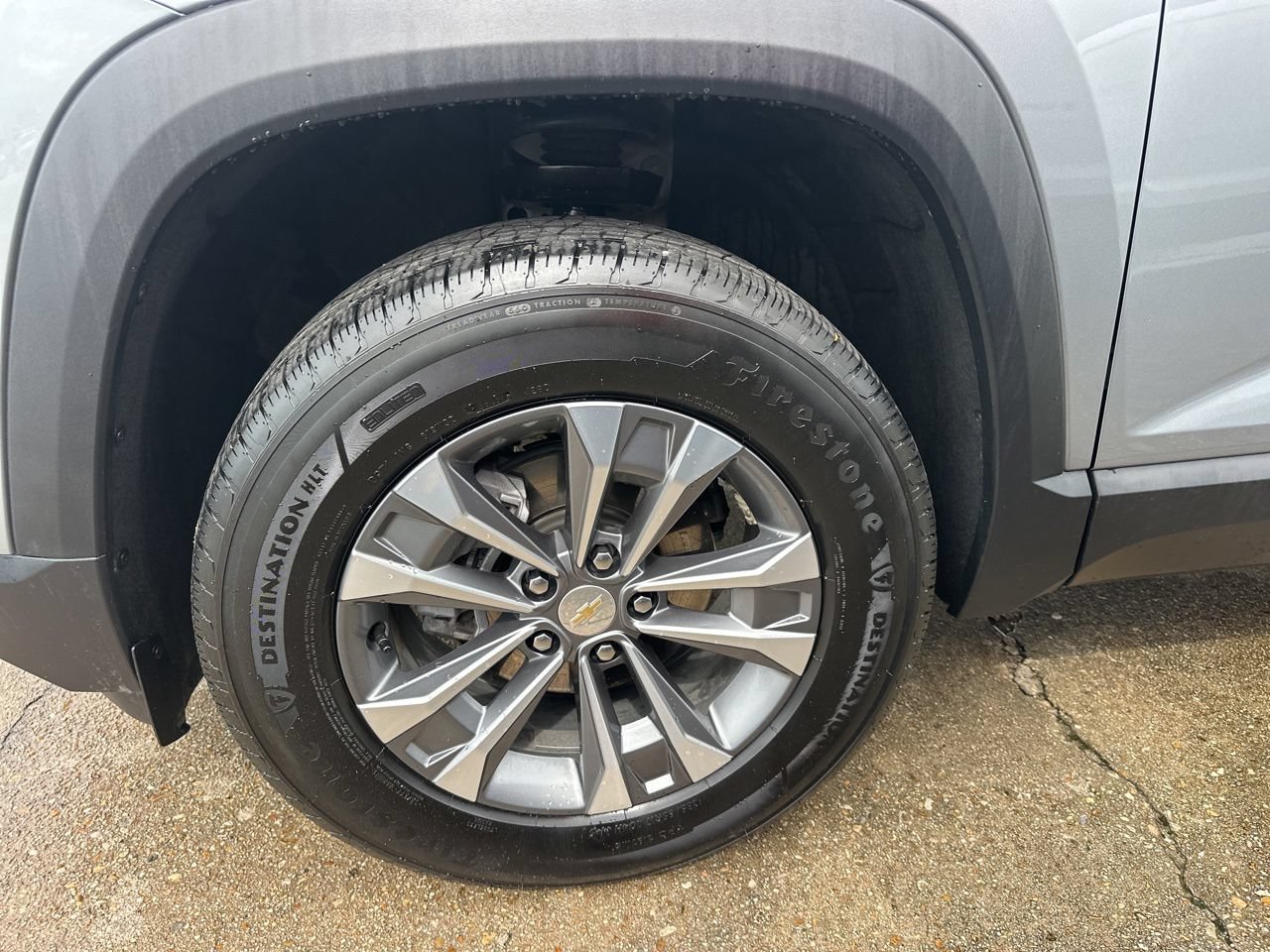 Used 2026 Chevrolet Equinox LT FWD image 7
