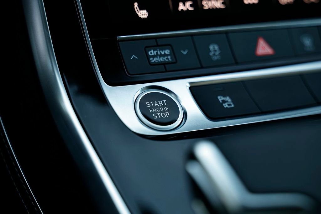 Used 2025 Audi Q7 3.0T Premium Plus image 39