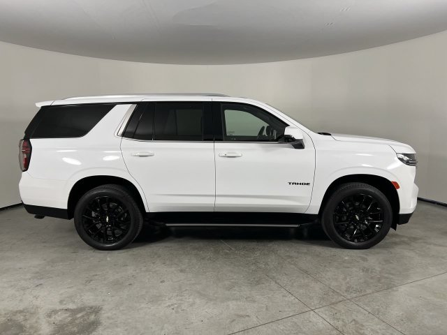 Certified 2024 Chevrolet Tahoe LT w/ Luxury Package AWD/4WD image 9