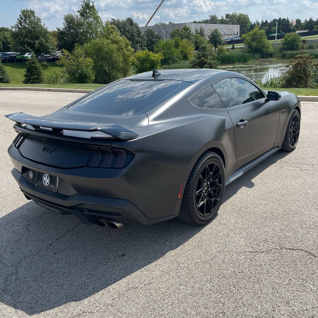 Used 2024 Ford Mustang GT Premium w/ GT Performance Package RWD image 4