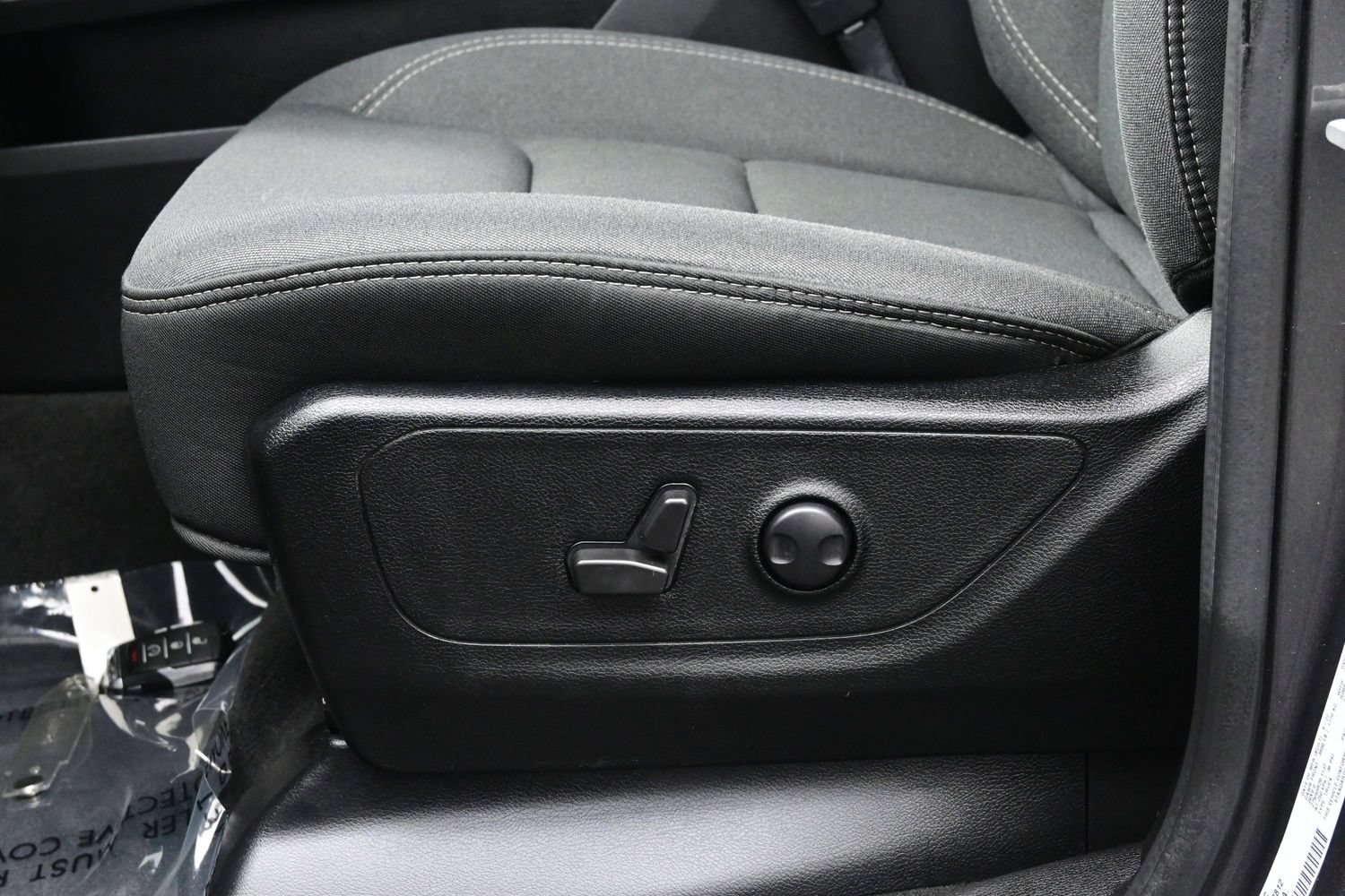 Used 2022 RAM 1500 Big Horn AWD/4WD image 14