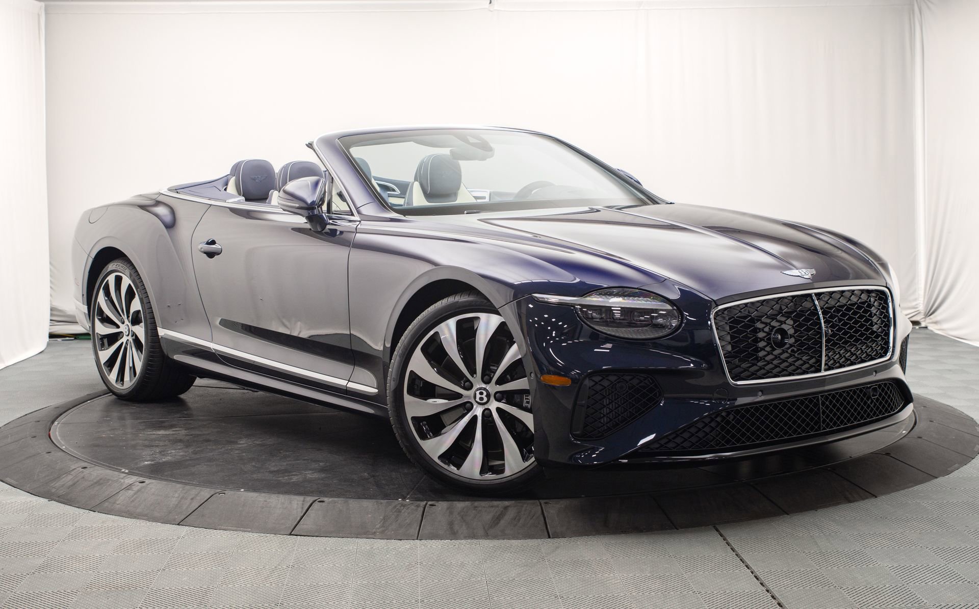 New 2026 Bentley Continental GTC image 1