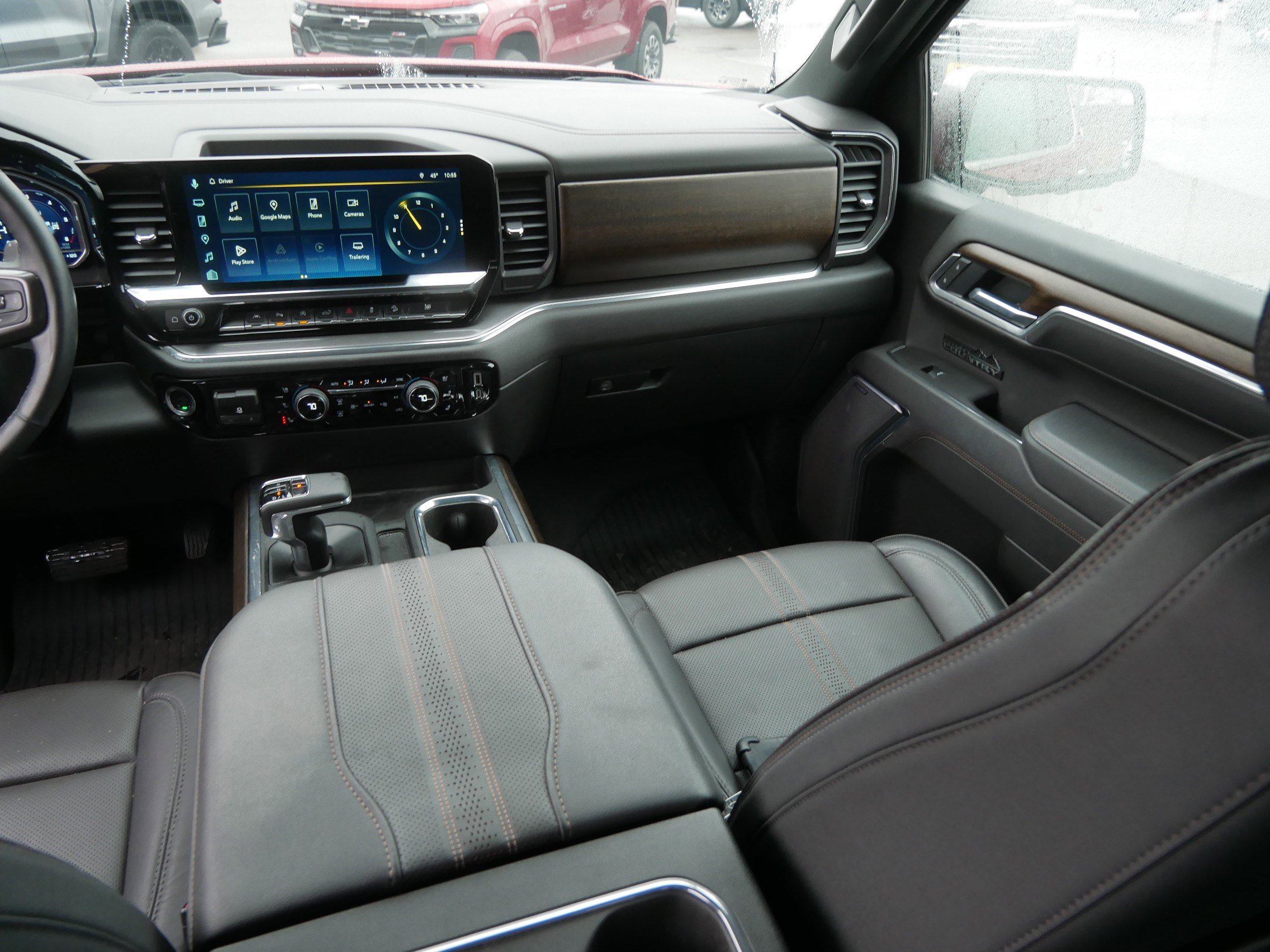 Certified 2025 Chevrolet Silverado 1500 High Country w/ Technology Package image 11