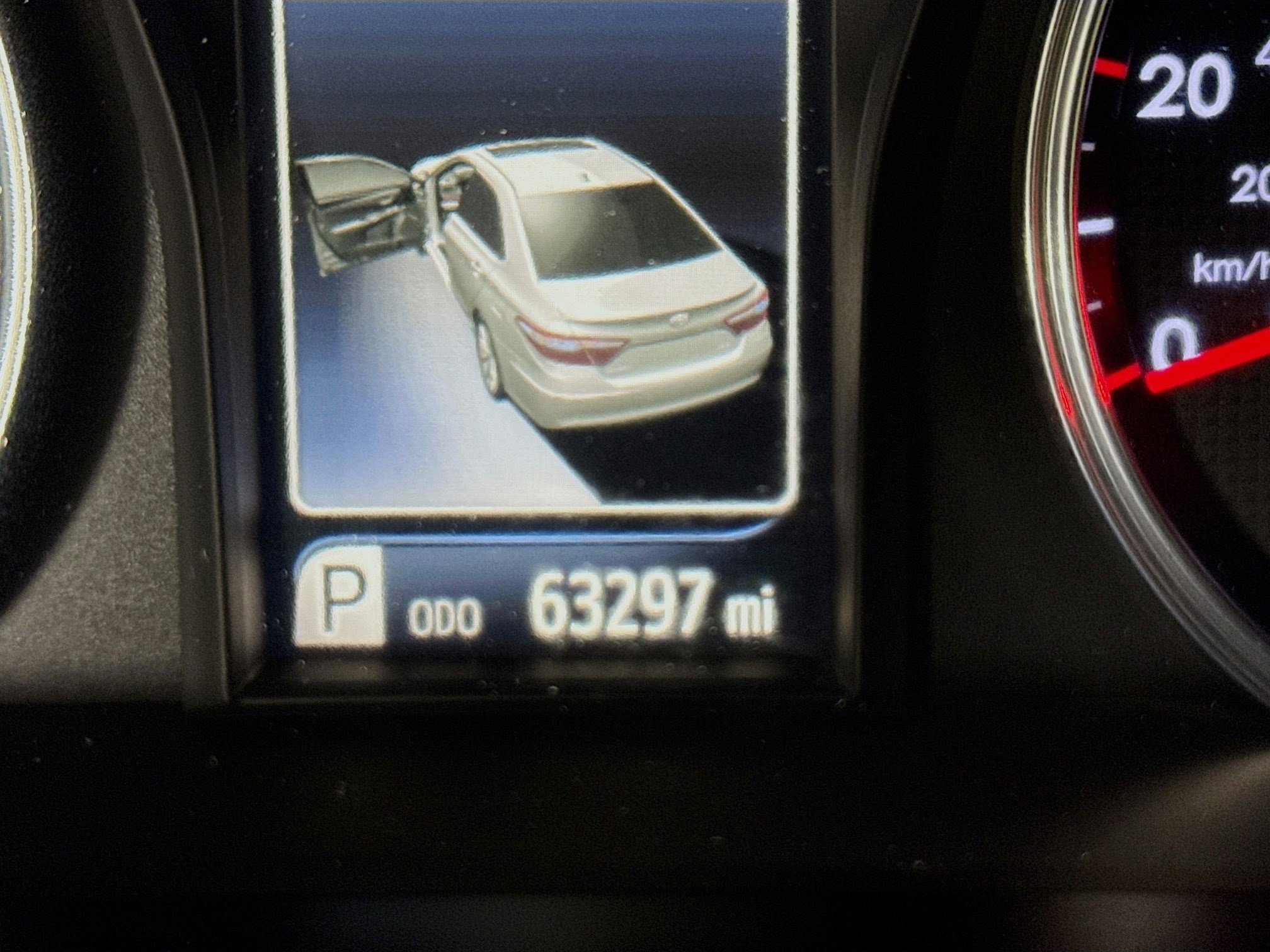 Used 2016 Toyota Camry SE image 16