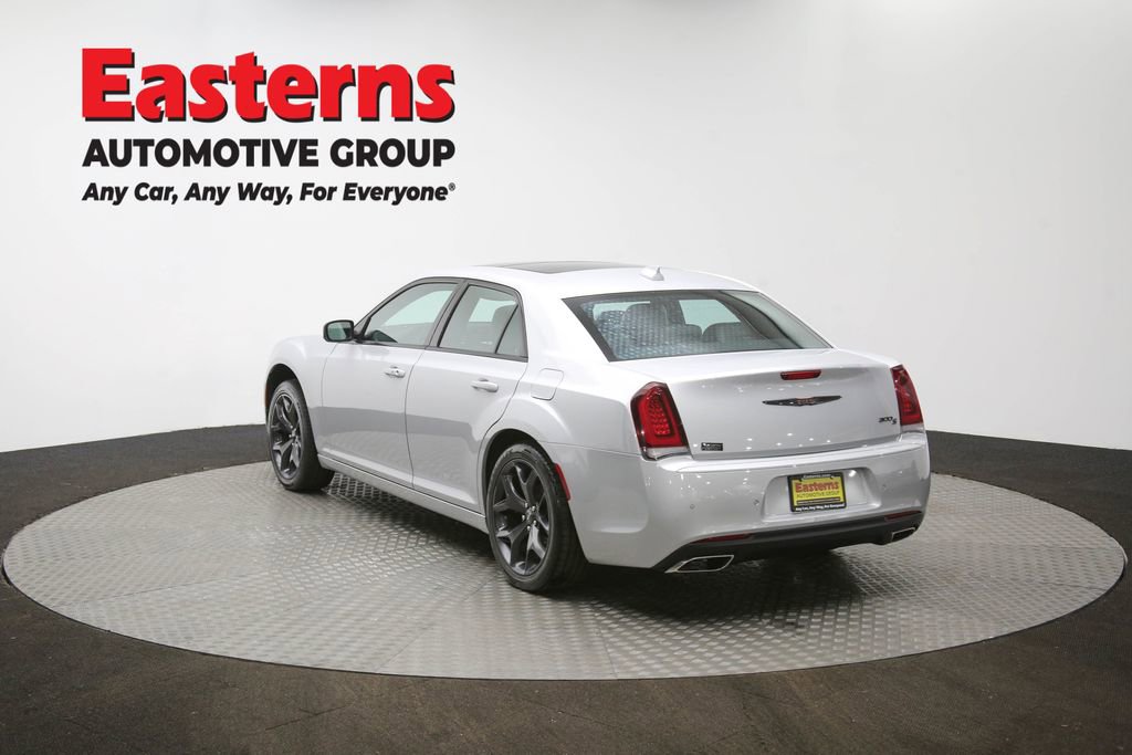 Used 2023 Chrysler 300 S image 67