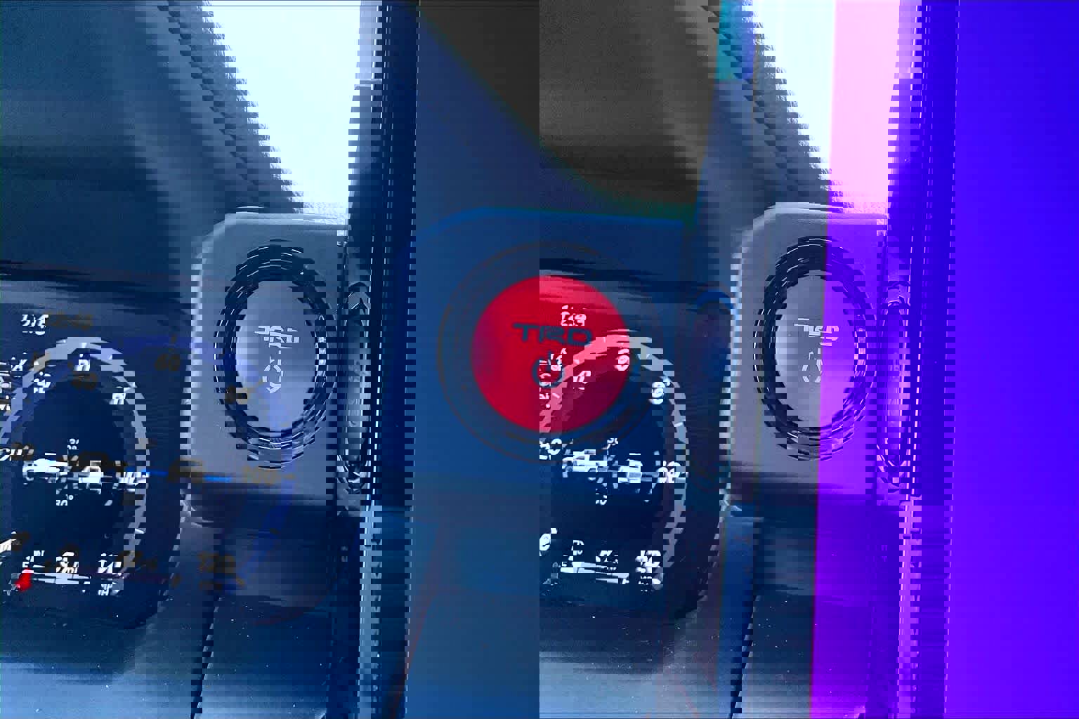 Used 2024 Toyota Tacoma TRD Off-Road w/ TRD Off Road Premium Package image 33