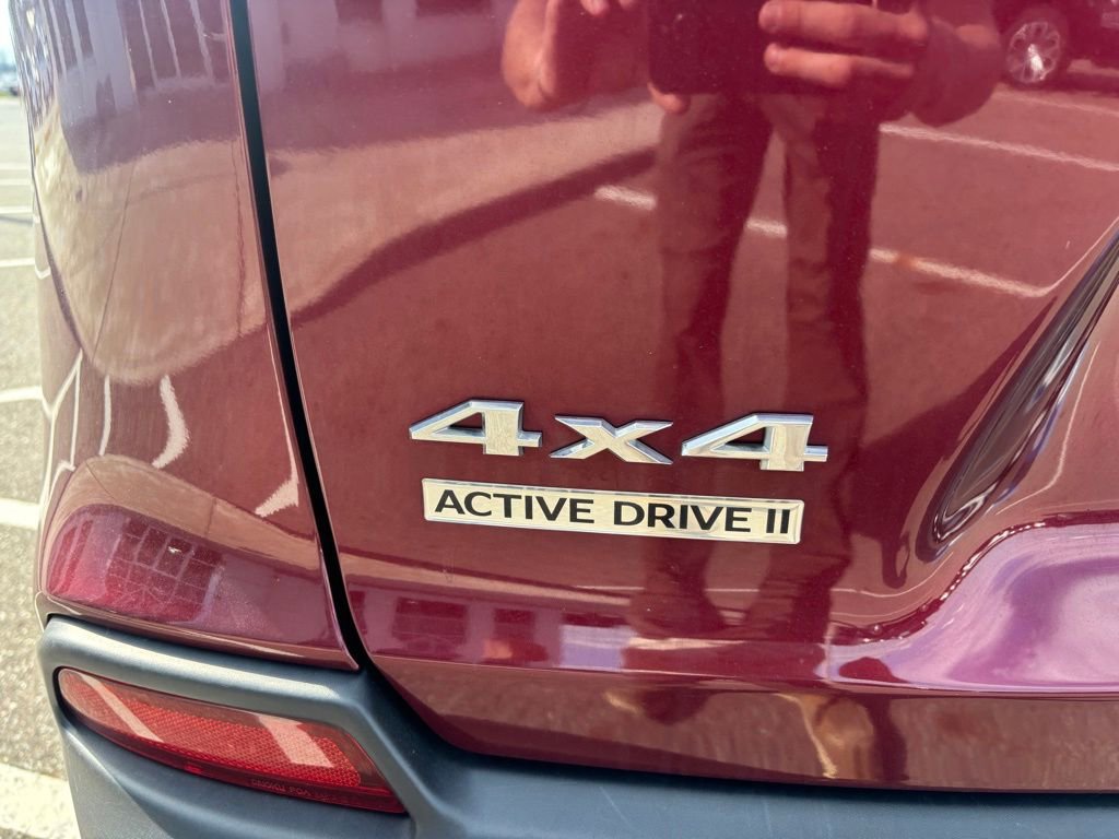 Used 2021 Jeep Cherokee Latitude Lux w/ Trailer Tow Group image 12