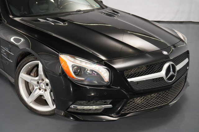 Used 2014 Mercedes-Benz SL 550 image 13