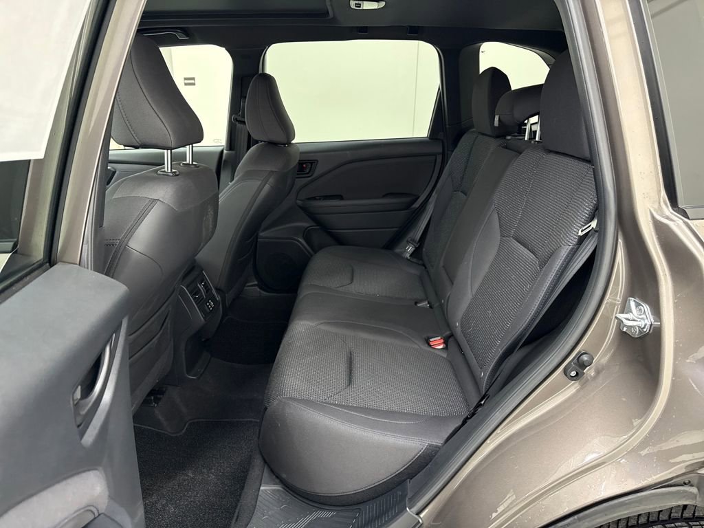 Used 2025 Subaru Forester Premium image 24