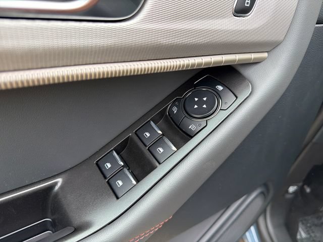 New 2026 Ford Explorer Active AWD/4WD image 21