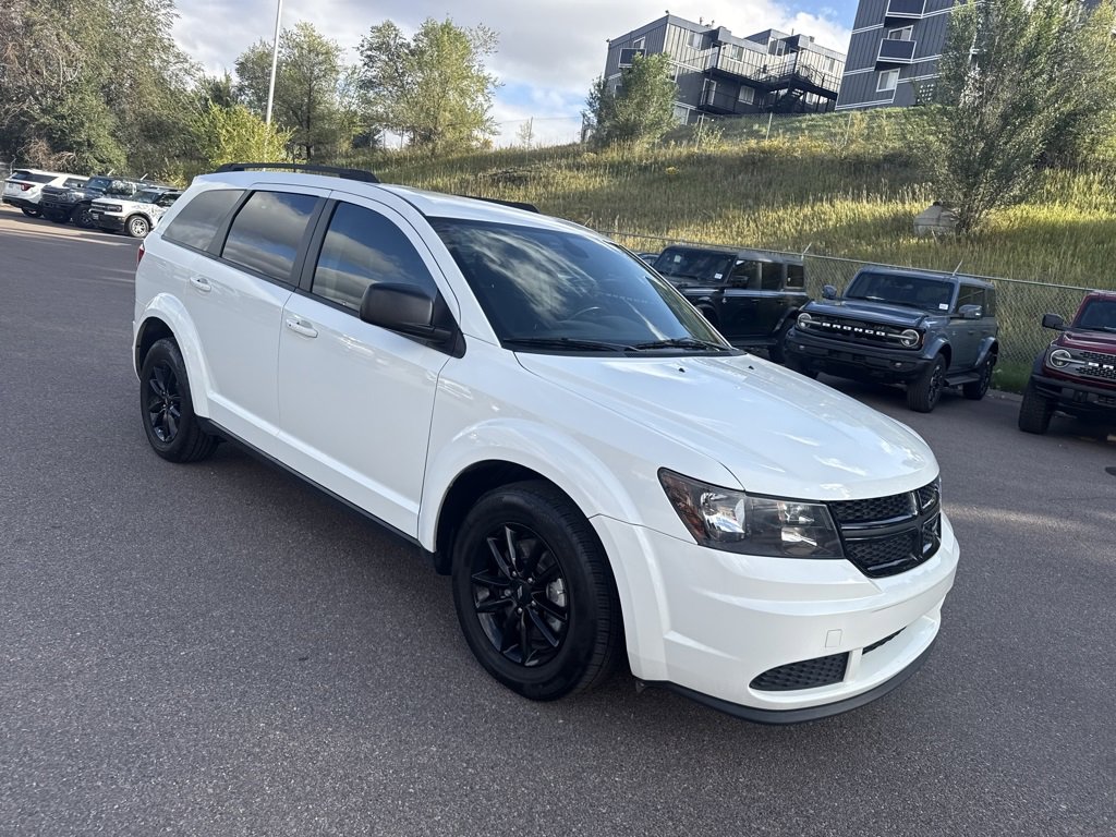 Used 2020 Dodge Journey SE w/ SE Popular Equipment Group image 1