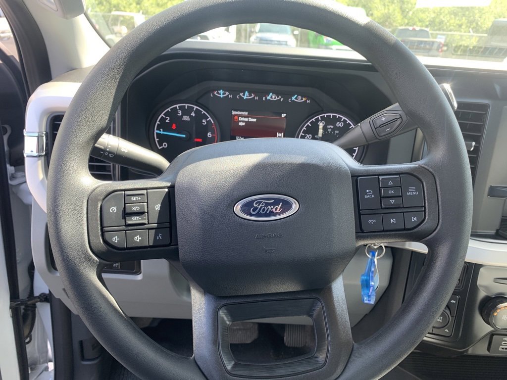 New 2025 Ford F250 XLT w/ Camper Package image 6