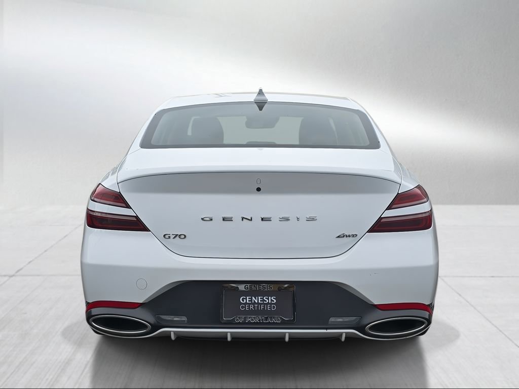 Used 2025 Genesis G70 2.5T image 4