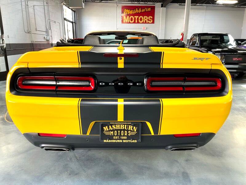 Used 2017 Dodge Challenger SRT w/ Technology Group image 13