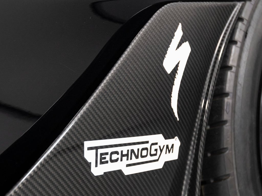 Used 2015 McLaren P1 RWD image 85