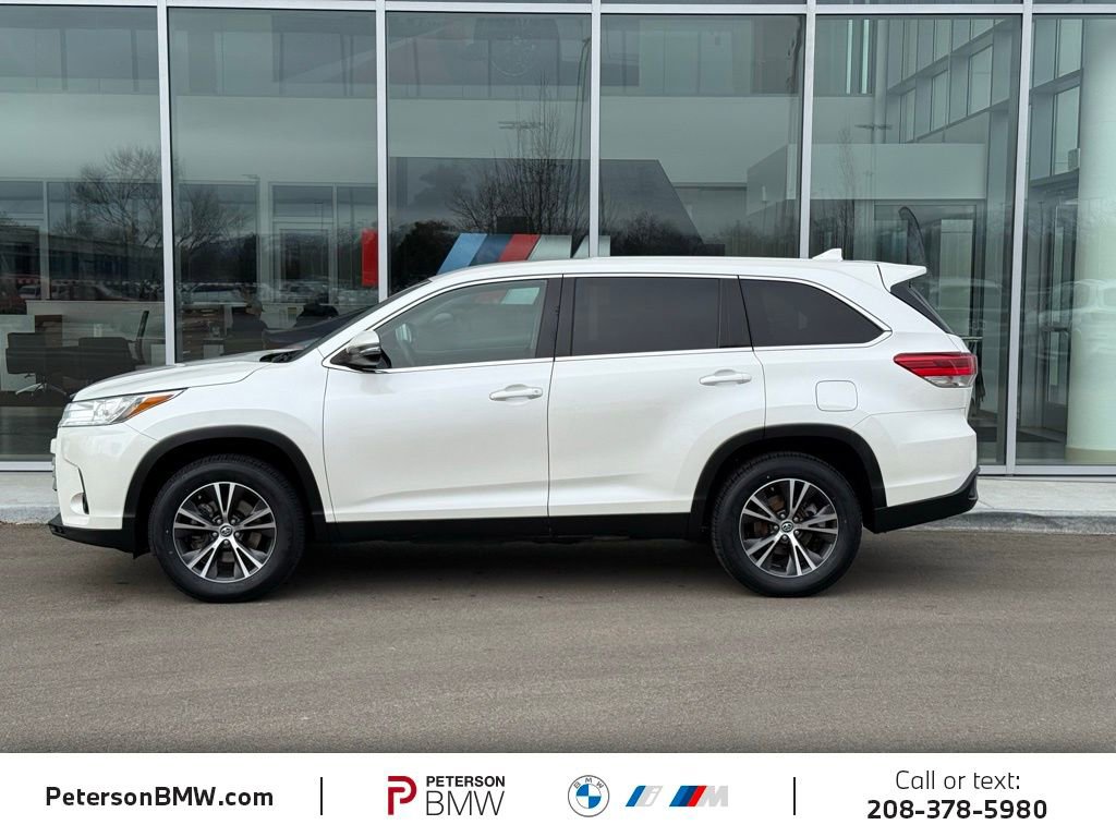 Used 2019 Toyota Highlander Plus image 2