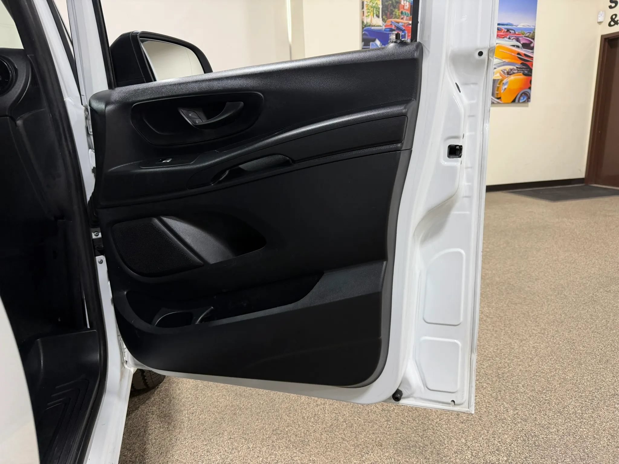 Used 2021 Mercedes-Benz Metris image 33