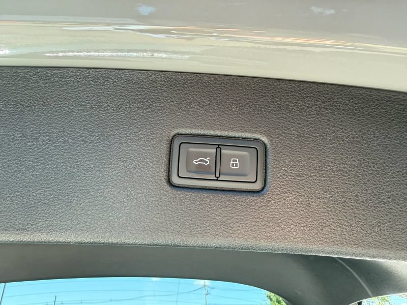 Used 2021 Audi SQ5 Prestige AWD/4WD image 36