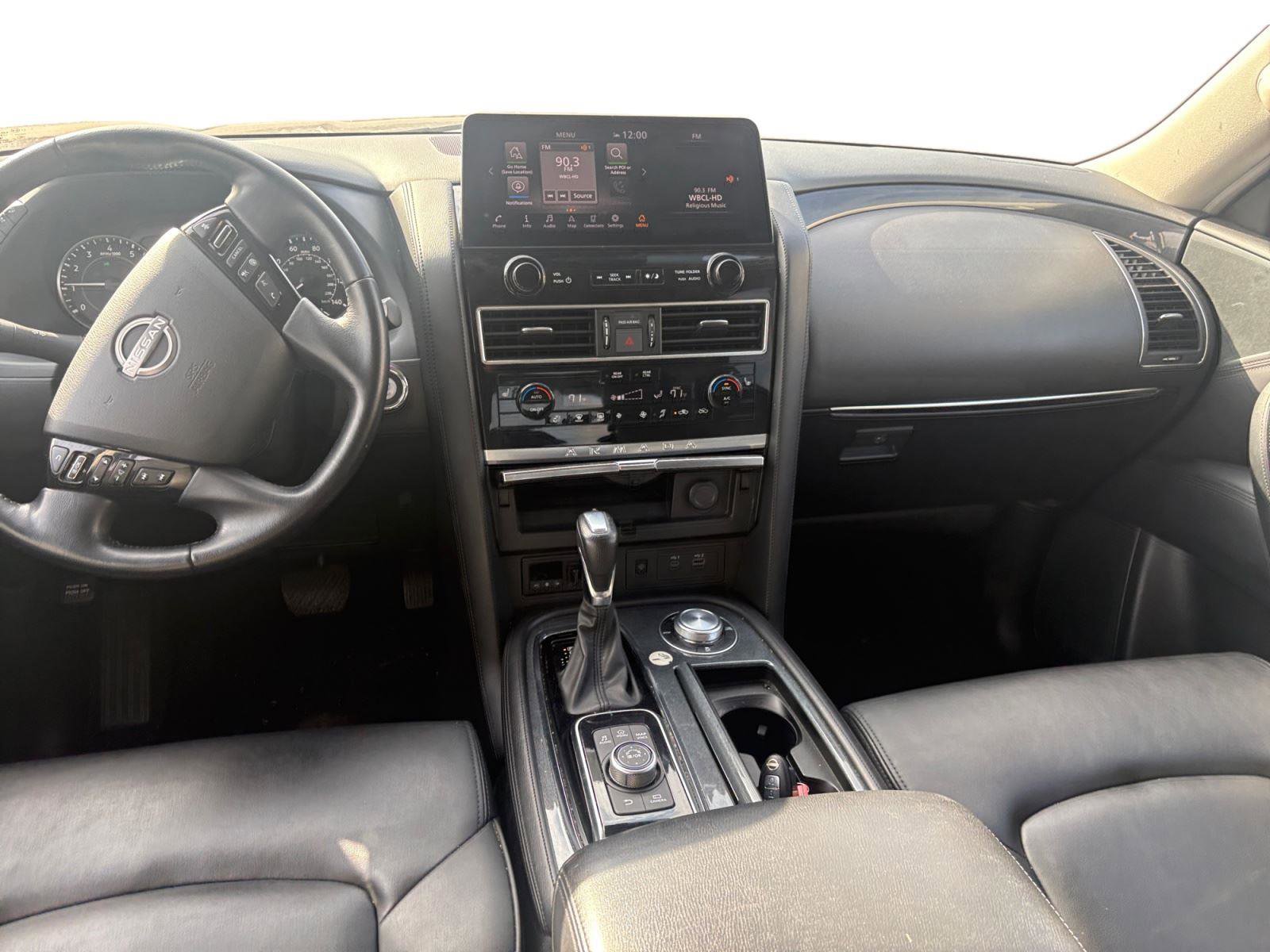 Used 2024 Nissan Armada SV image 10