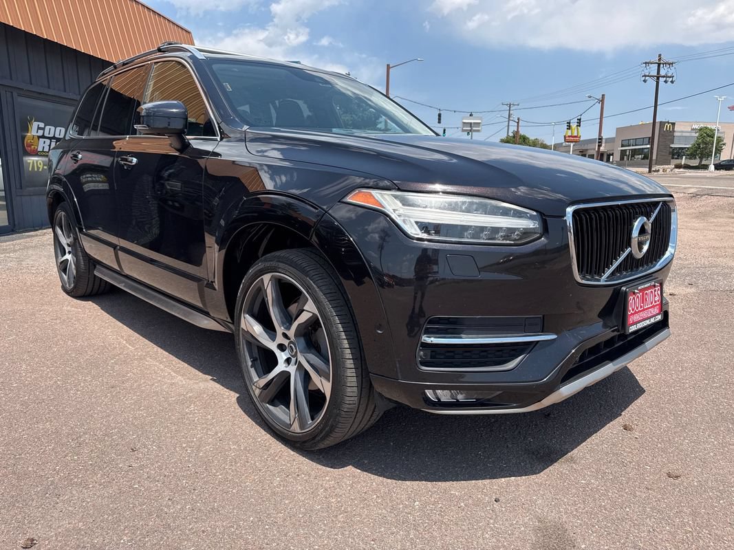 Used 2016 Volvo XC90 T6 Momentum w/ Momentum Plus Package AWD/4WD image 8